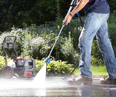 Mavoc Pressure Washer: An Essential Tool for Spring Cleaning